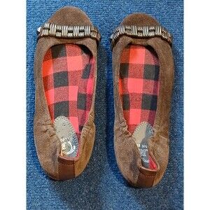 Gianni Bini Flats Brown Suede Leather with Decorative Metal Band across toes 7.5